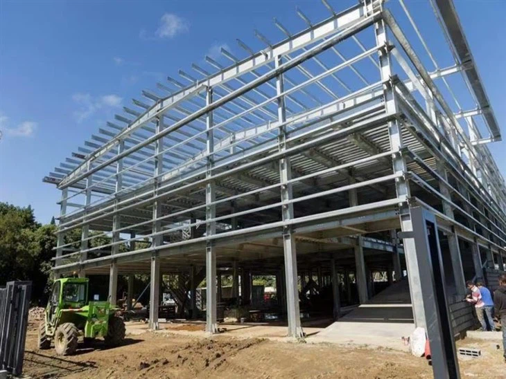 इस्पात निर्माण निर्माण